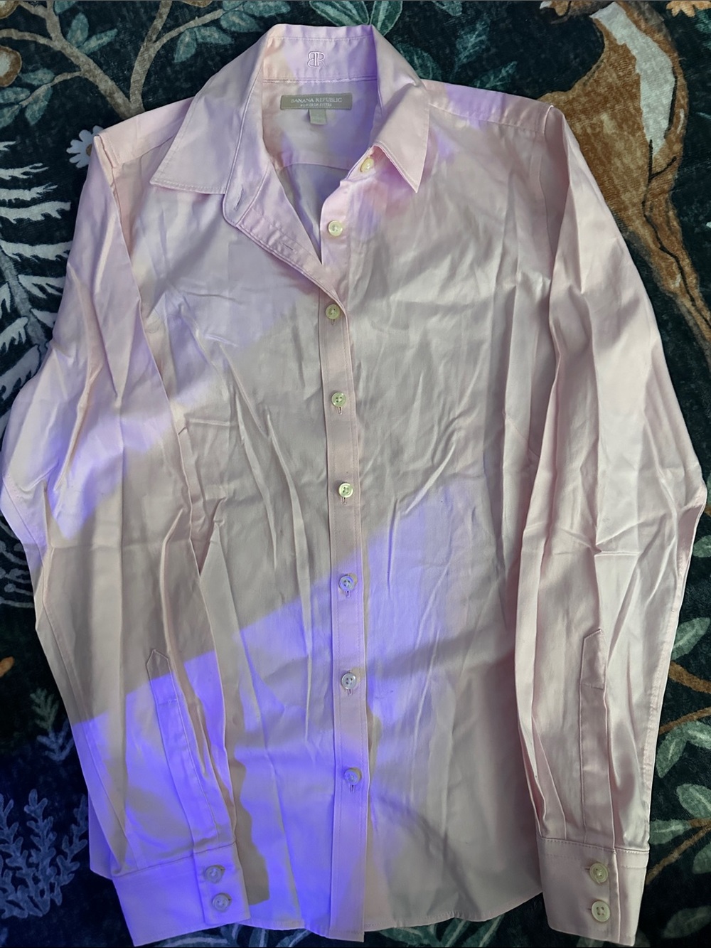 Banana Republic Light Pink Women's Button-Up Blouse